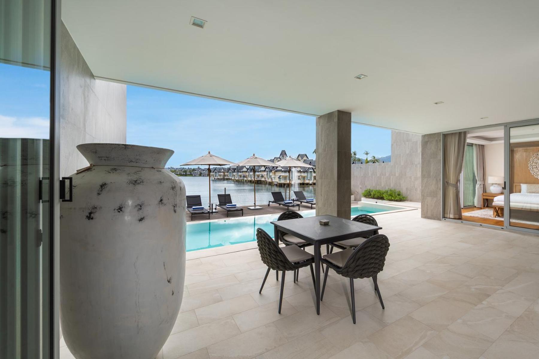 Beachfront Residences - Stunning Sea And Lake View バンタオビーチ エクステリア 写真