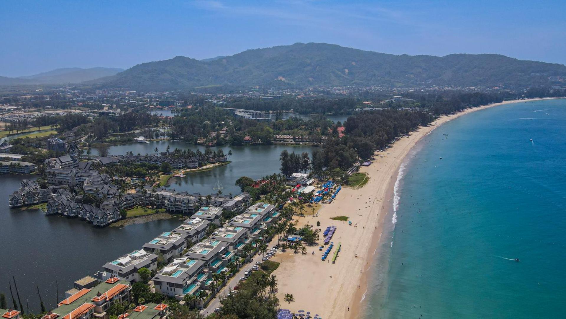 Beachfront Residences - Stunning Sea And Lake View バンタオビーチ エクステリア 写真