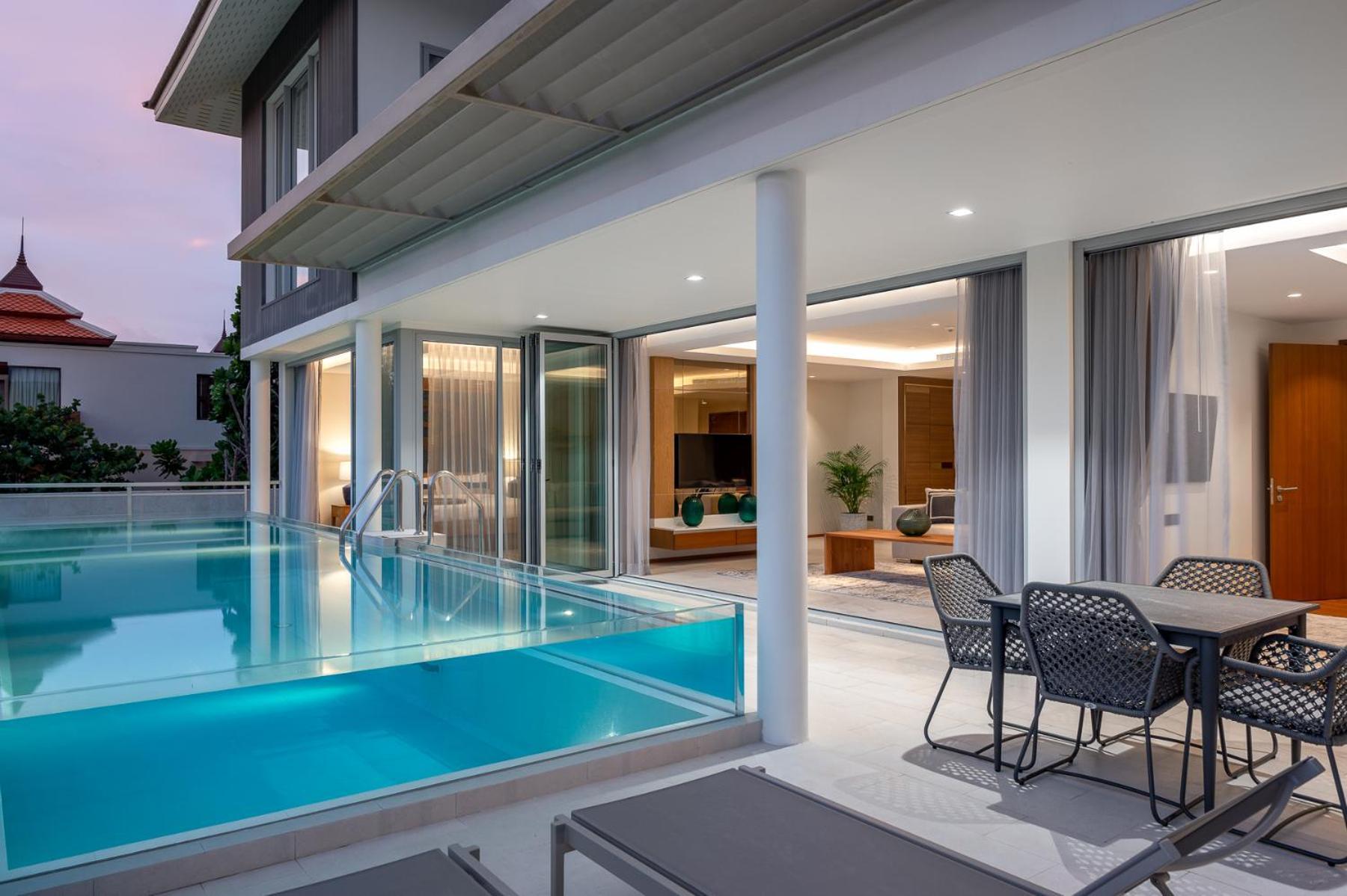 Beachfront Residences - Stunning Sea And Lake View バンタオビーチ エクステリア 写真