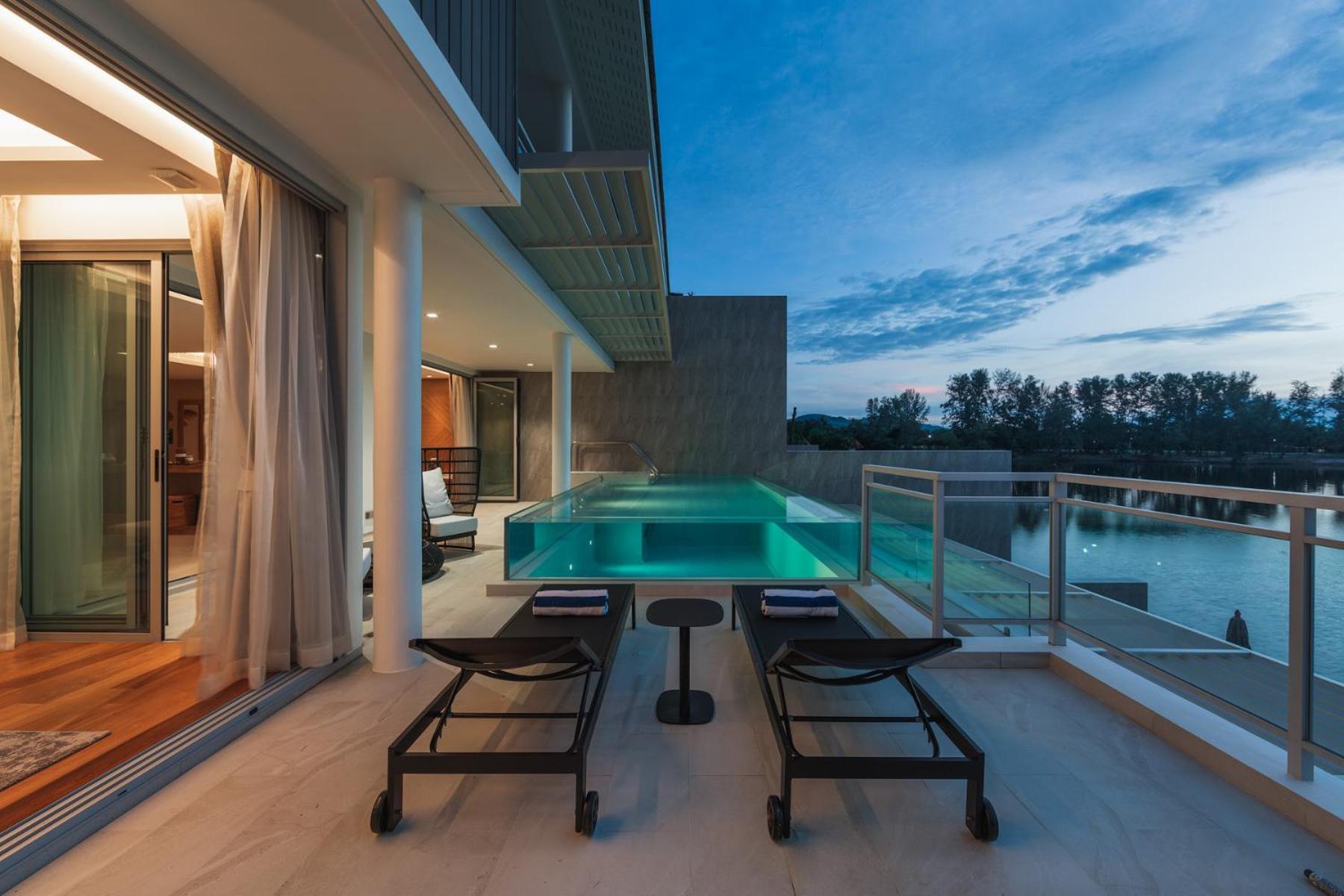 Beachfront Residences - Stunning Sea And Lake View バンタオビーチ エクステリア 写真